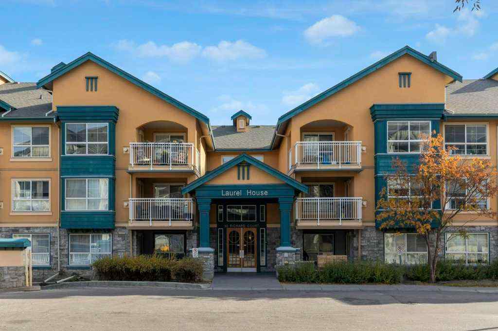 MLS® A2252935 - Unit #140 30 Richard Court SW in Lincoln Park Calgary, Residential