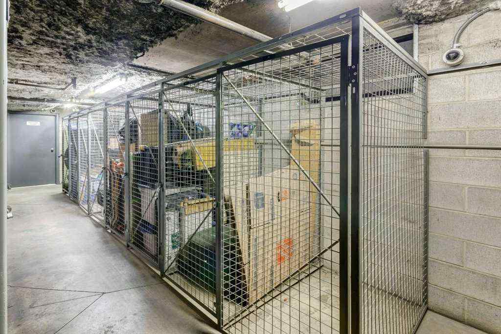 MLS® A2252935 - Unit #140 30 Richard Court SW in Lincoln Park Calgary, Residential