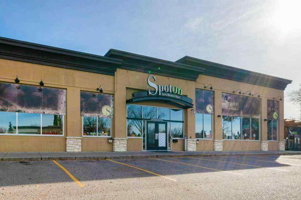 MLS® A2252935 - Unit #140 30 Richard Court SW in Lincoln Park Calgary, Residential