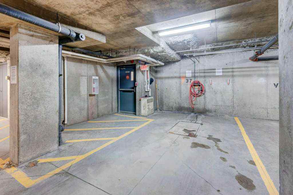 MLS® A2252935 - Unit #140 30 Richard Court SW in Lincoln Park Calgary, Residential