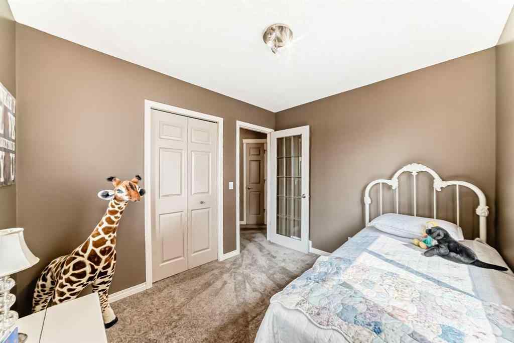 MLS® A2252939 - 343 OAKMERE Way  in Westmere Chestermere, Residential