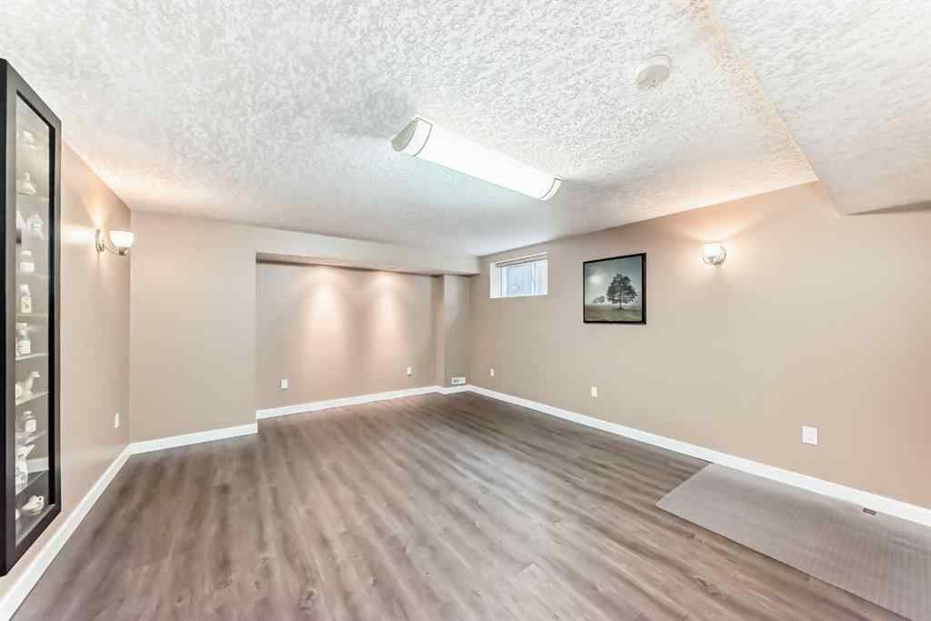 MLS® A2252939 - 343 OAKMERE Way  in Westmere Chestermere, Residential