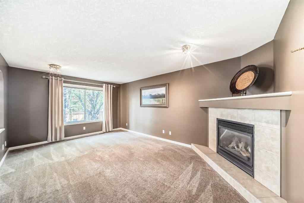 MLS® A2252939 - 343 OAKMERE Way  in Westmere Chestermere, Residential