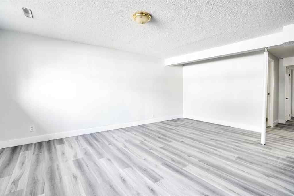 MLS® A2252943 - 104 castlegreen Close NE in Castleridge Calgary, Residential