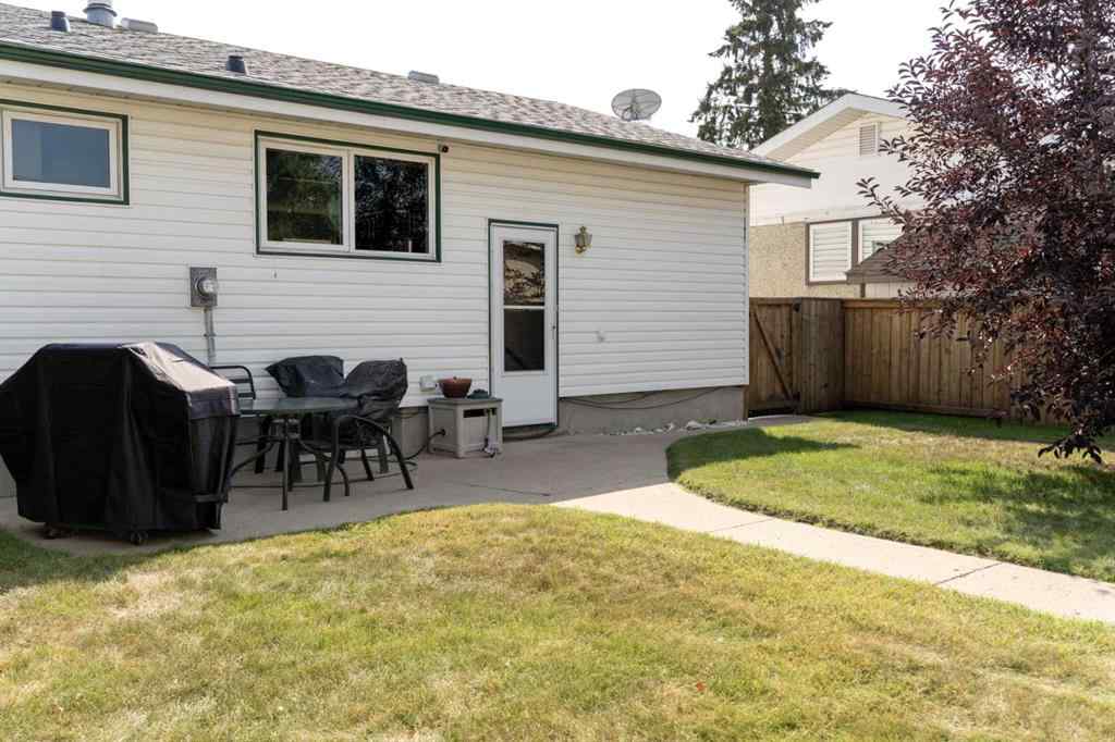 MLS® A2252946 - 10 Orchard Green E in Oriole Park Red Deer, Residential