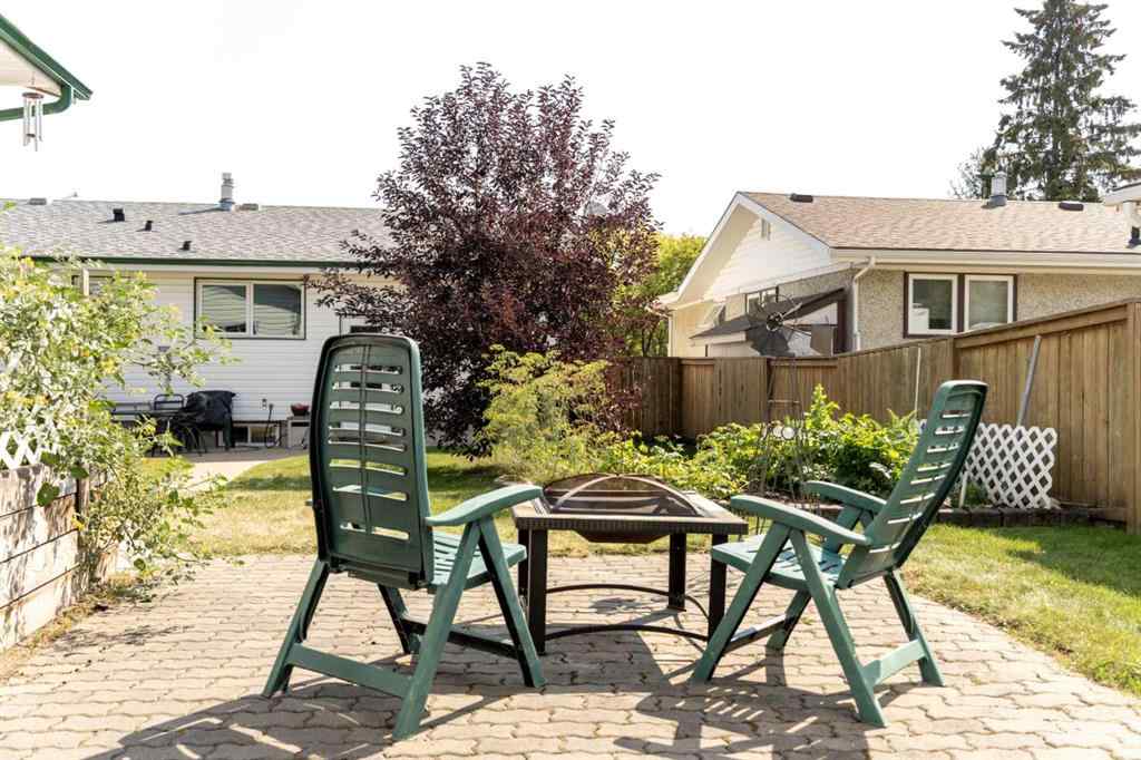 MLS® A2252946 - 10 Orchard Green E in Oriole Park Red Deer, Residential