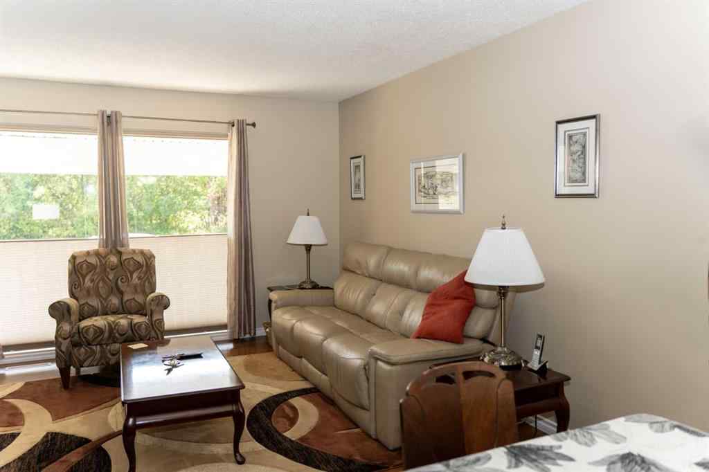 MLS® A2252946 - 10 Orchard Green E in Oriole Park Red Deer, Residential