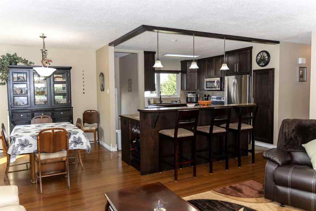 MLS® A2252946 - 10 Orchard Green E in Oriole Park Red Deer, Residential