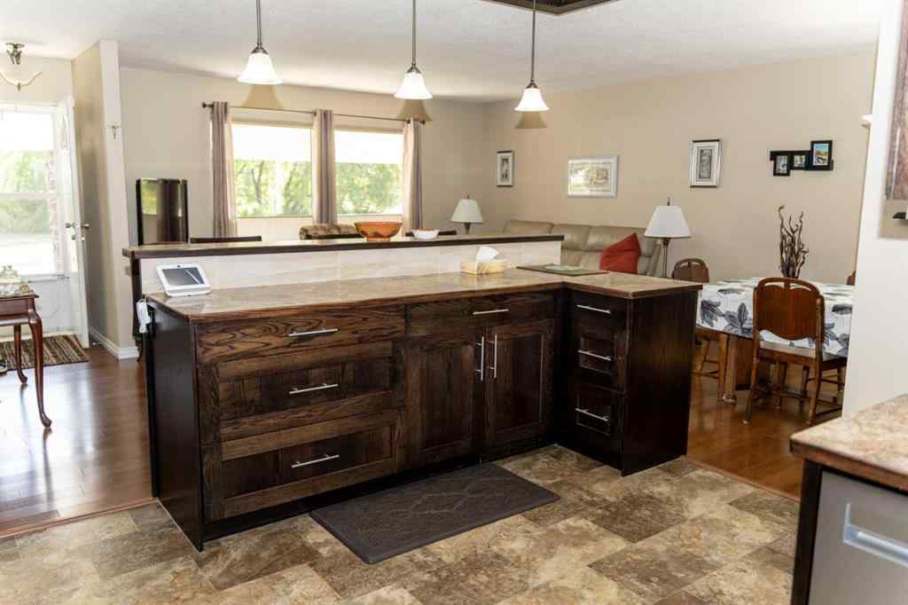 MLS® A2252946 - 10 Orchard Green E in Oriole Park Red Deer, Residential