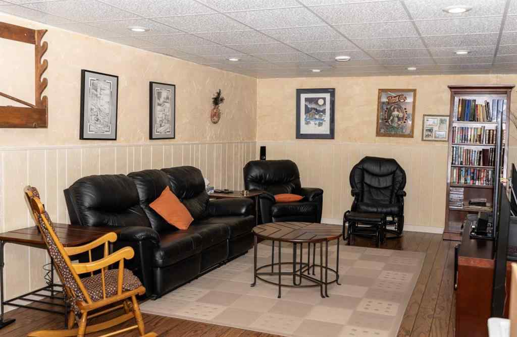 MLS® A2252946 - 10 Orchard Green E in Oriole Park Red Deer, Residential