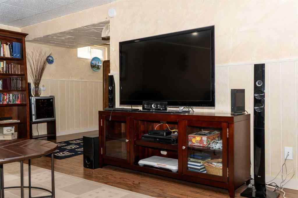 MLS® A2252946 - 10 Orchard Green E in Oriole Park Red Deer, Residential