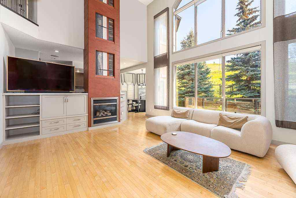MLS® A2252948 - 91 Discovery Ridge Boulevard SW in Discovery Ridge Calgary, Residential