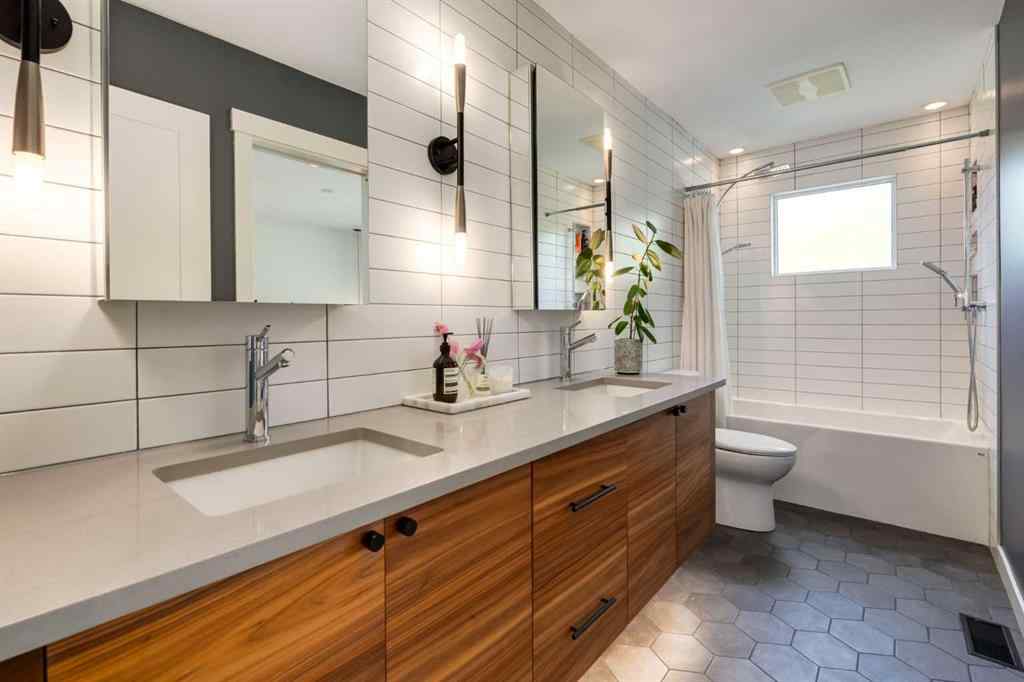 MLS® A2252949 - 5011 Nemiskam Road NW in North Haven Calgary, Residential