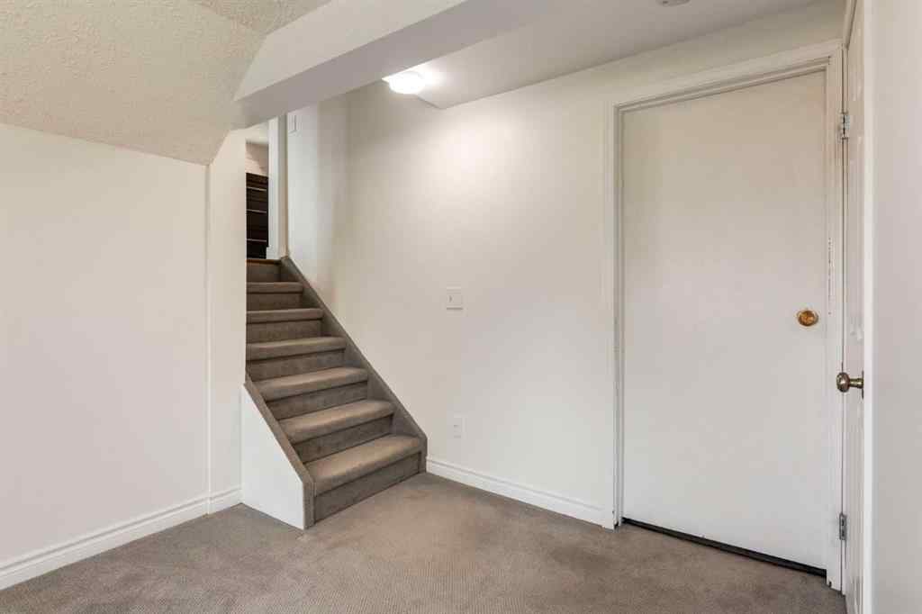 MLS® A2252949 - 5011 Nemiskam Road NW in North Haven Calgary, Residential