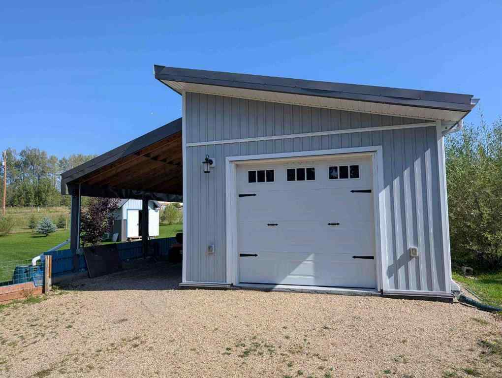 MLS® A2252954 - 410 5 St E   in Winfield Winfield, Residential