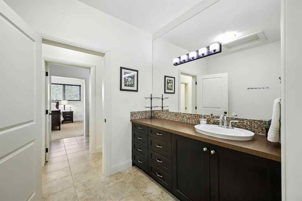 MLS® A2252956 - 62 Posthill Drive SW in Springbank Hill Calgary, Residential