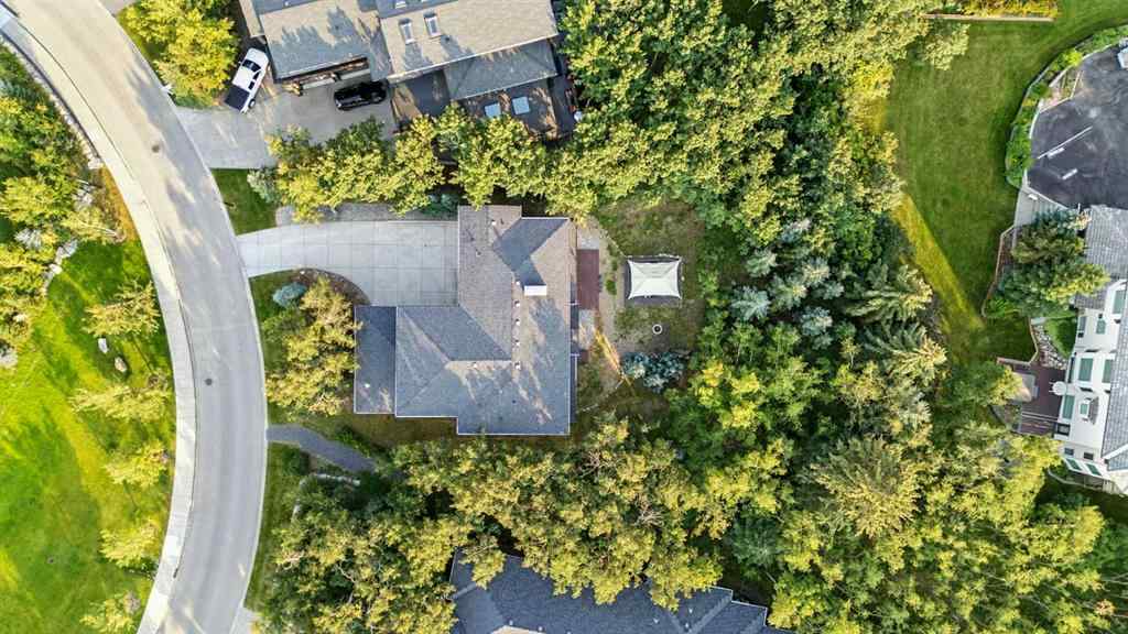 MLS® A2252956 - 62 Posthill Drive SW in Springbank Hill Calgary, Residential