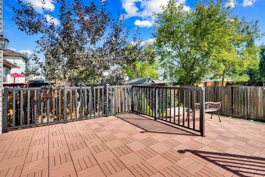 MLS® A2252960 - 106 Lakeview Inlet  in Lakeview Landing Chestermere, Residential