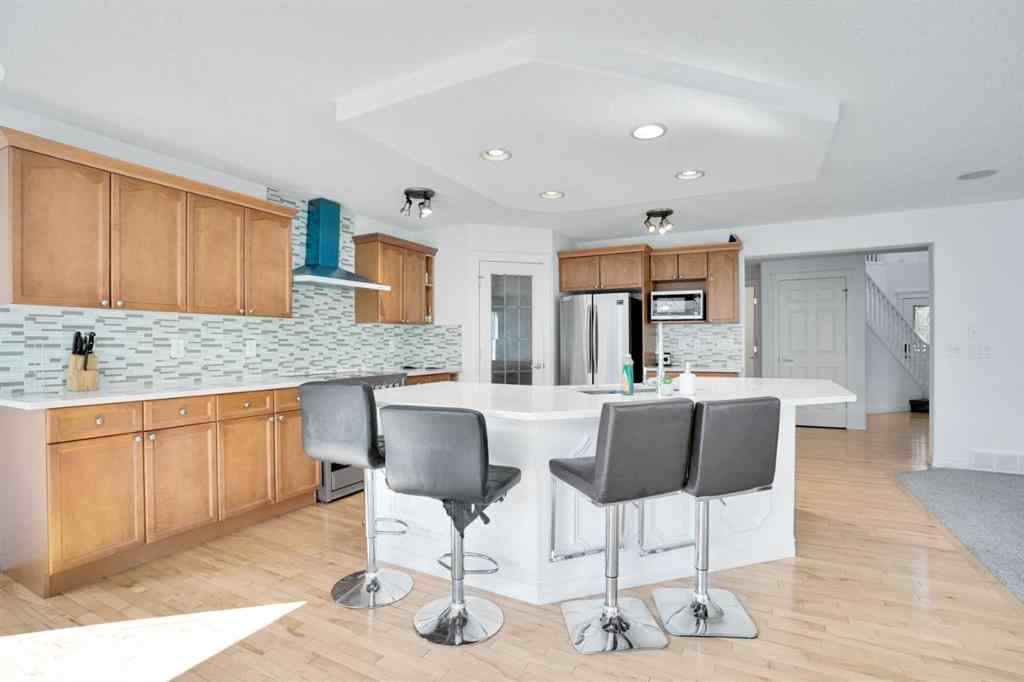 MLS® A2252960 - 106 Lakeview Inlet  in Lakeview Landing Chestermere, Residential