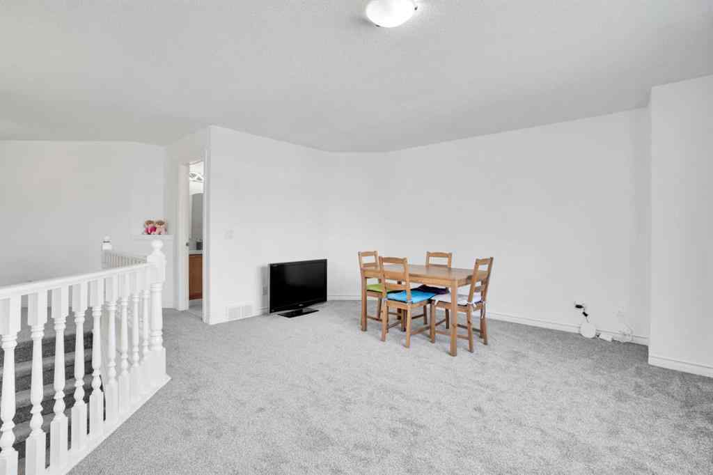 MLS® A2252960 - 106 Lakeview Inlet  in Lakeview Landing Chestermere, Residential