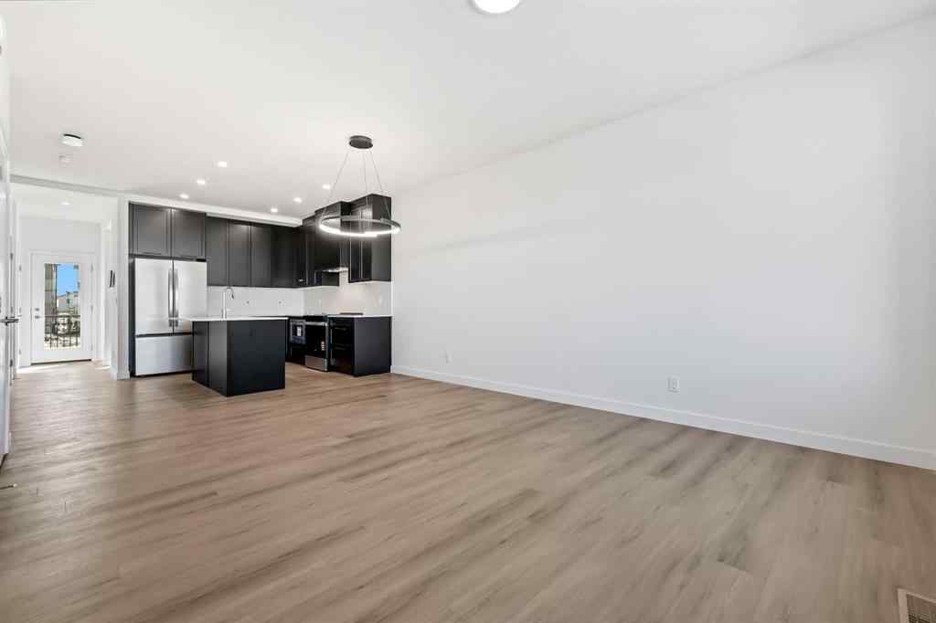 MLS® A2252961 - 7027 Rangeview Avenue SE in Rangeview Calgary, Residential