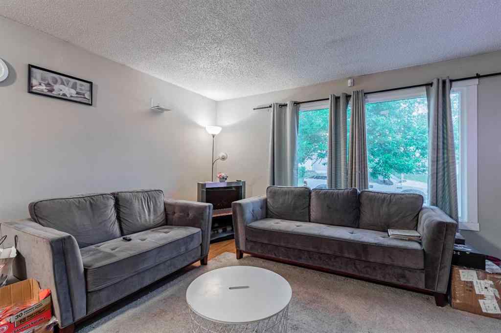 MLS® A2252966 - 143 Castlegrove Road NE in Castleridge Calgary, Residential