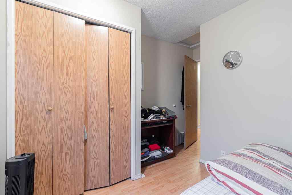 MLS® A2252966 - 143 Castlegrove Road NE in Castleridge Calgary, Residential