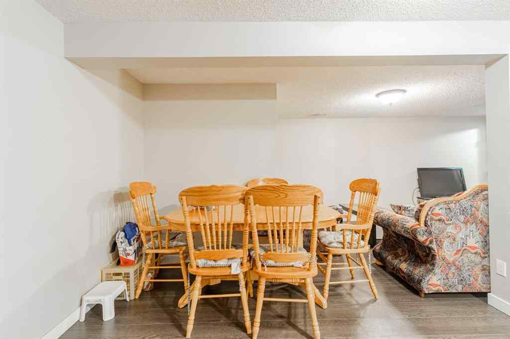 MLS® A2252966 - 143 Castlegrove Road NE in Castleridge Calgary, Residential
