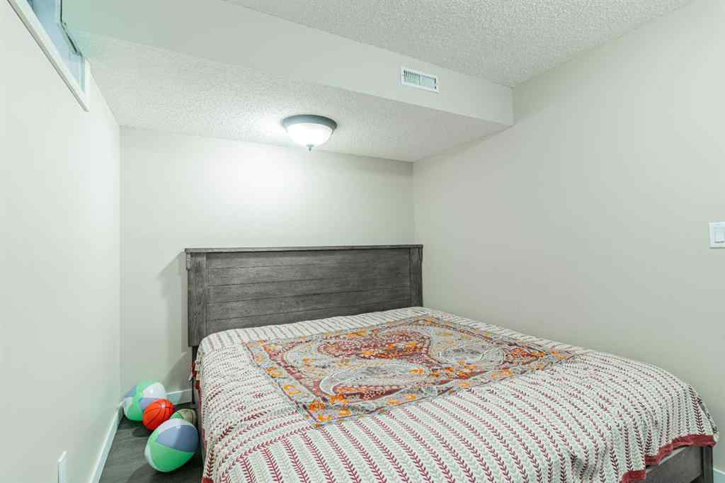 MLS® A2252966 - 143 Castlegrove Road NE in Castleridge Calgary, Residential