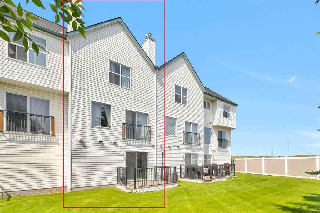 MLS® A2252974 - Unit #3 200 Hidden Hills Terrace NW in Hidden Valley Calgary, Residential