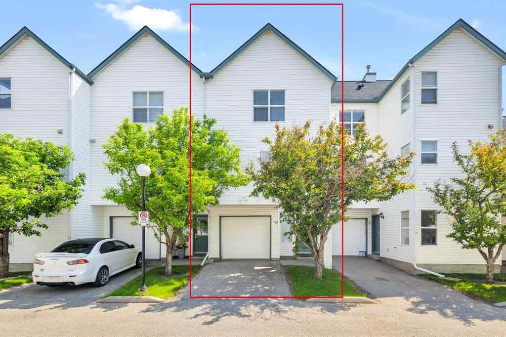 MLS® A2252974 - Unit #3 200 Hidden Hills Terrace NW in Hidden Valley Calgary, Residential