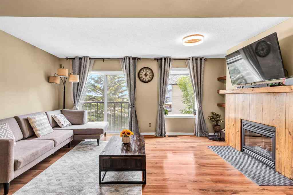 MLS® A2252974 - Unit #3 200 Hidden Hills Terrace NW in Hidden Valley Calgary, Residential