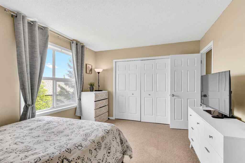 MLS® A2252974 - Unit #3 200 Hidden Hills Terrace NW in Hidden Valley Calgary, Residential