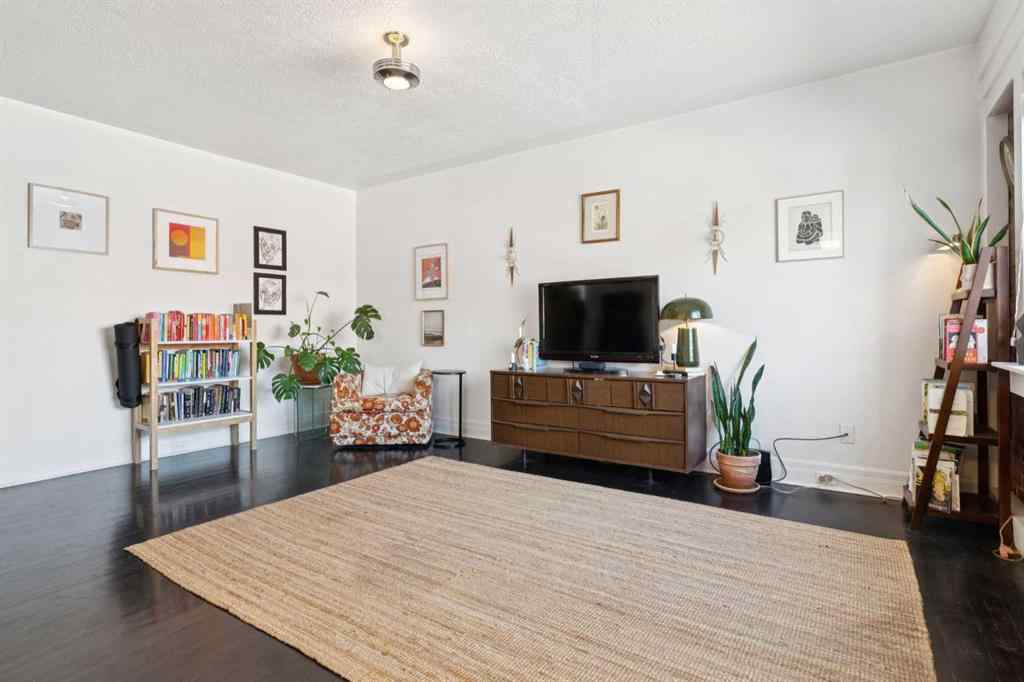 MLS® A2252979 - Unit #38 330 19 Avenue SW in Mission Calgary, Residential