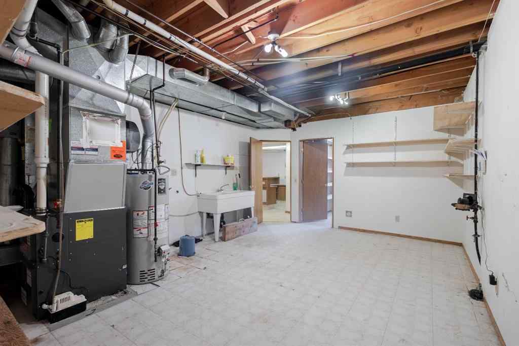 MLS® A2252983 - 125 Edgebrook Road NW in Edgemont Calgary, Residential