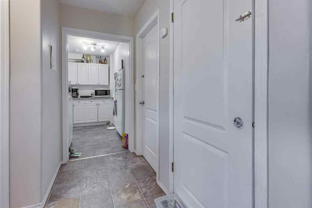 MLS® A2252984 - 4 HARRISON Road  in Hewlett Park Sylvan Lake, Residential