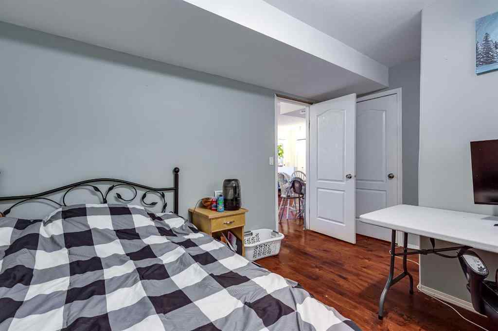 MLS® A2252984 - 4 HARRISON Road  in Hewlett Park Sylvan Lake, Residential