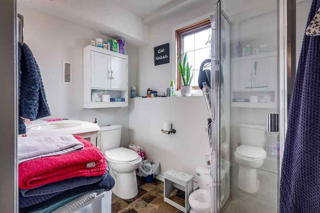 MLS® A2252984 - 4 HARRISON Road  in Hewlett Park Sylvan Lake, Residential