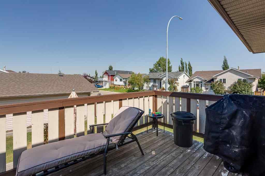 MLS® A2252984 - 4 HARRISON Road  in Hewlett Park Sylvan Lake, Residential