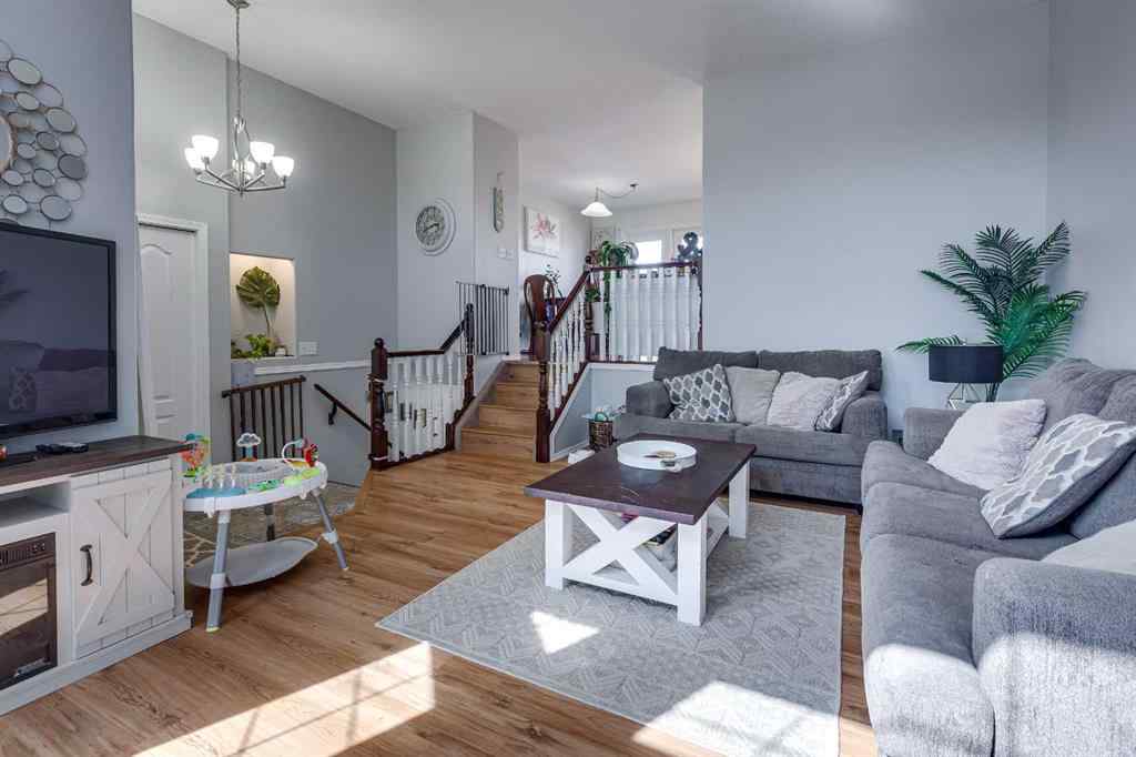 MLS® A2252984 - 4 HARRISON Road  in Hewlett Park Sylvan Lake, Residential