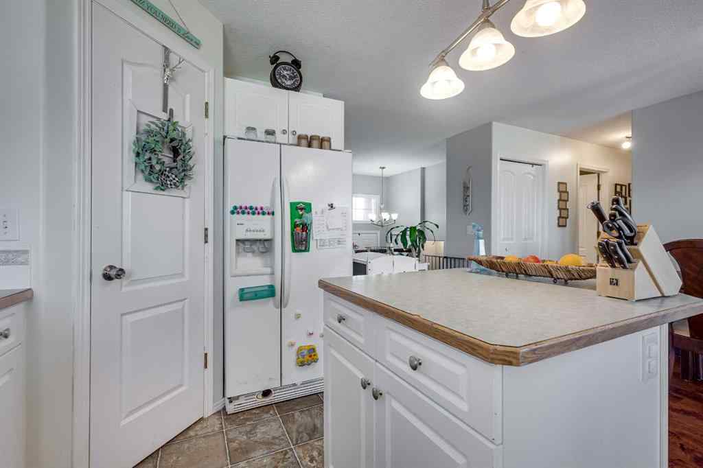 MLS® A2252984 - 4 HARRISON Road  in Hewlett Park Sylvan Lake, Residential
