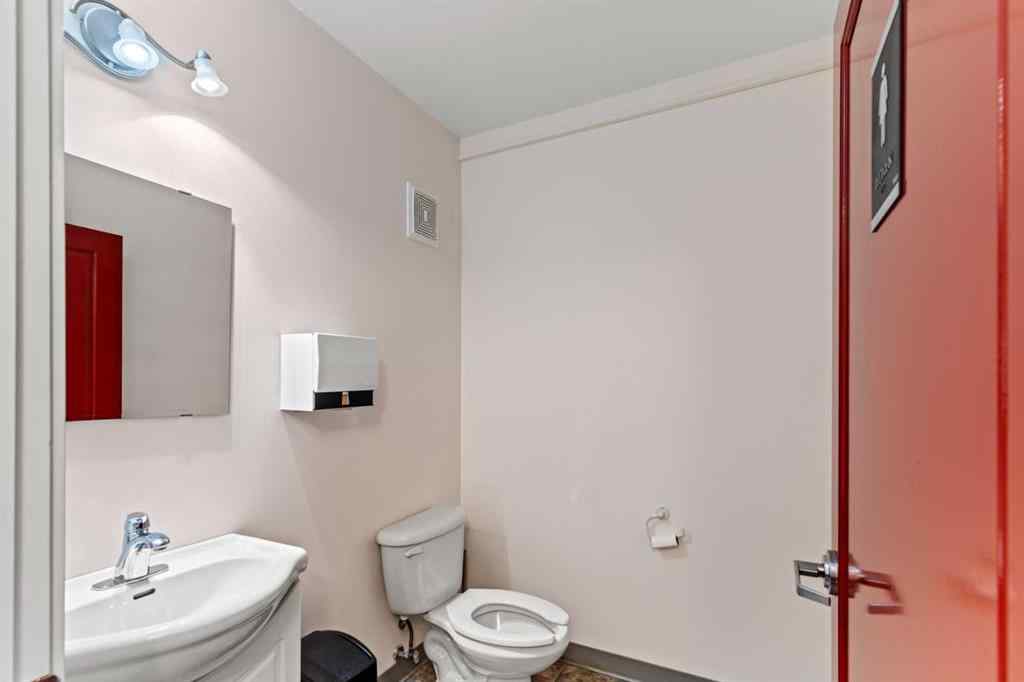 MLS® A2252987 - Unit #111 8716 108 Street  in Richmond Industrial Park Grande Prairie, Commercial