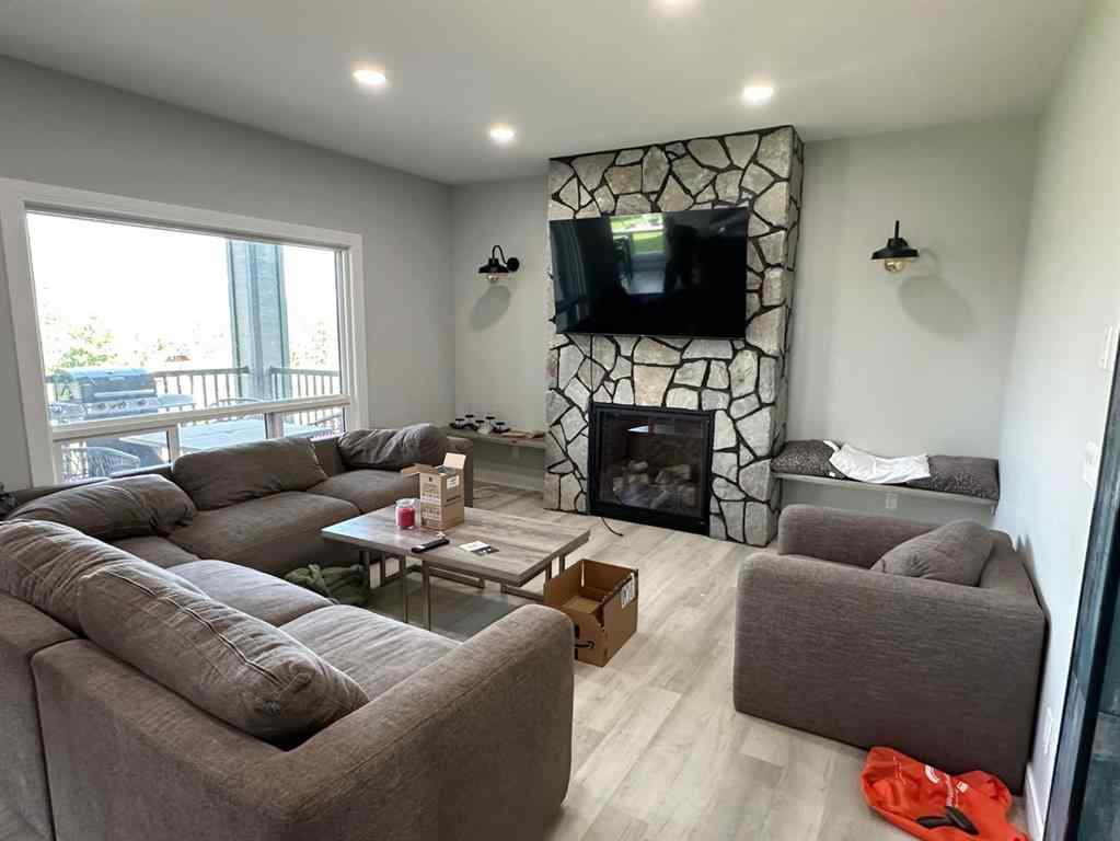 MLS® A2252988 - 7702 Devonshire Lane  in Carriage Lane Estates Rural Grande Prairie No. 1, County of, Residential
