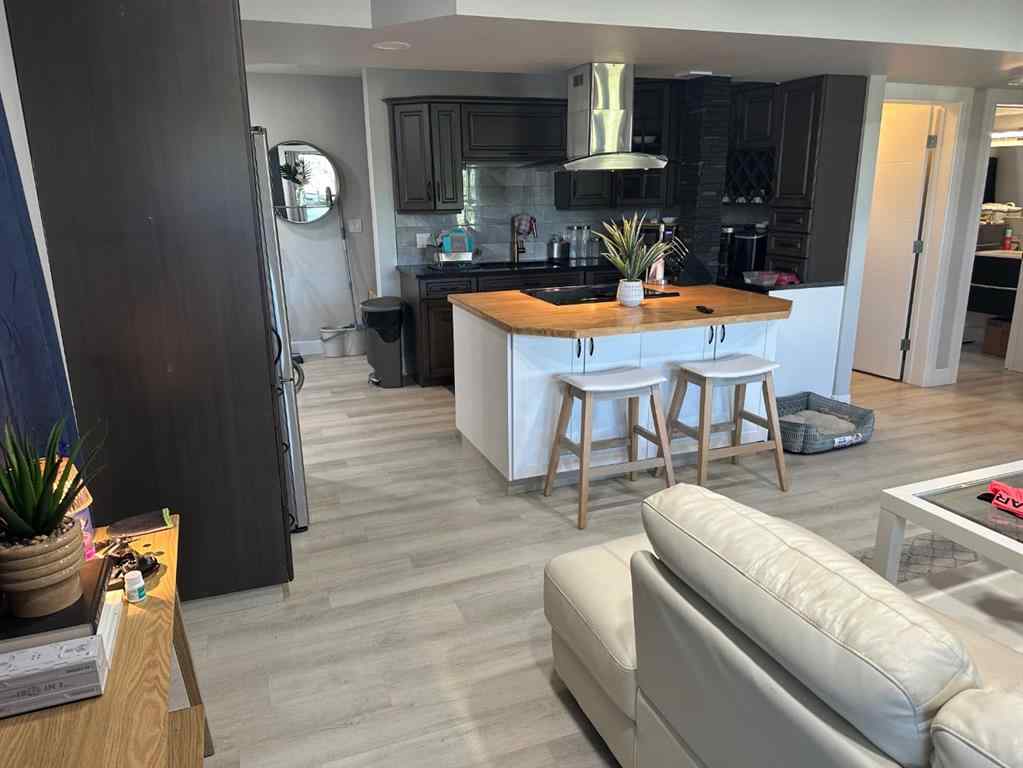 MLS® A2252988 - 7702 Devonshire Lane  in Carriage Lane Estates Rural Grande Prairie No. 1, County of, Residential