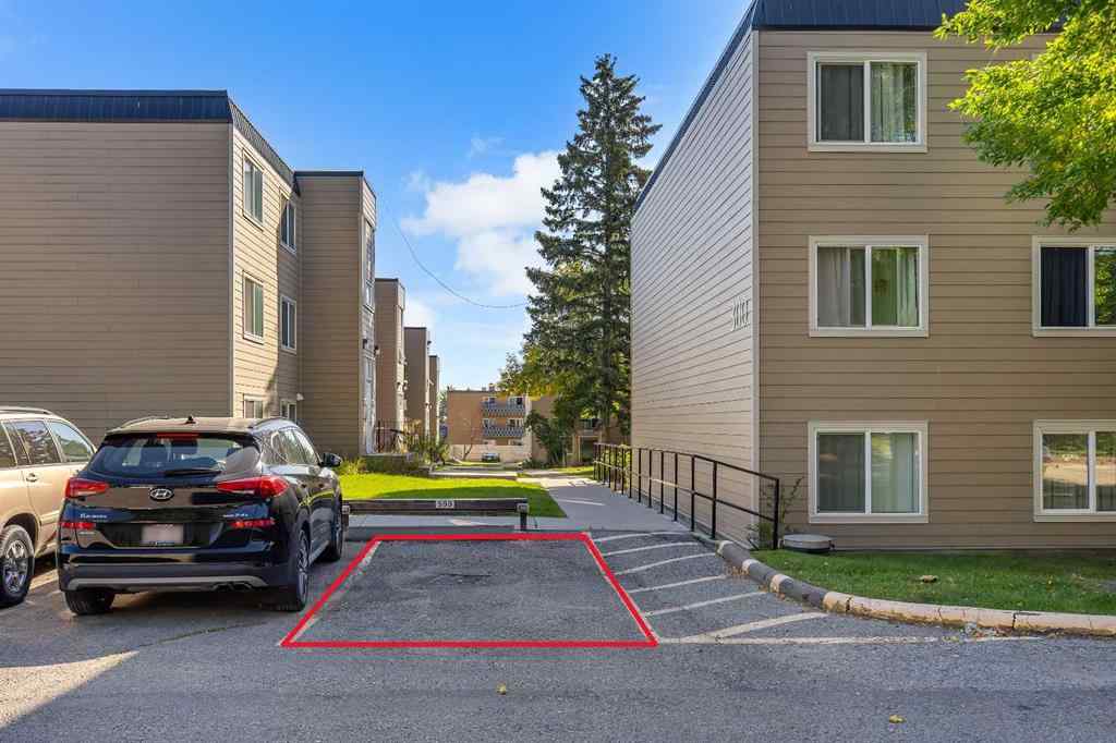 MLS® A2252989 - Unit #304 315 Heritage Drive SE in Acadia Calgary, Residential