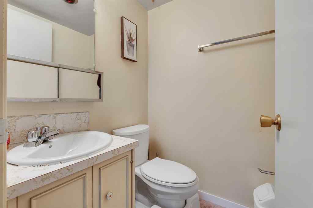 MLS® A2252989 - Unit #304 315 Heritage Drive SE in Acadia Calgary, Residential