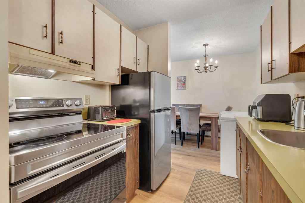 MLS® A2252989 - Unit #304 315 Heritage Drive SE in Acadia Calgary, Residential
