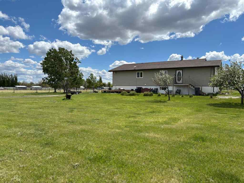 MLS® A2252993 - 365 S 5 Street W in NONE Magrath, Residential