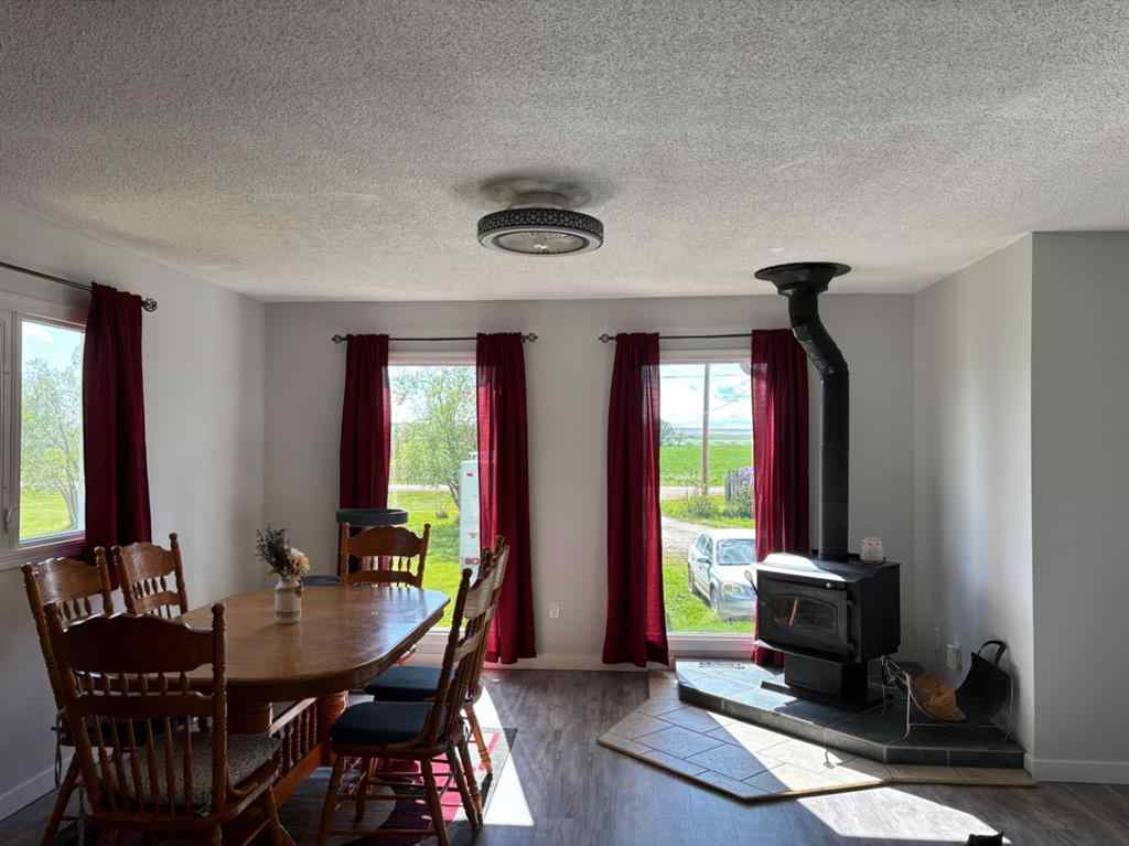 MLS® A2252993 - 365 S 5 Street W in NONE Magrath, Residential