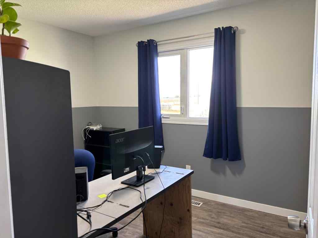 MLS® A2252993 - 365 S 5 Street W in NONE Magrath, Residential